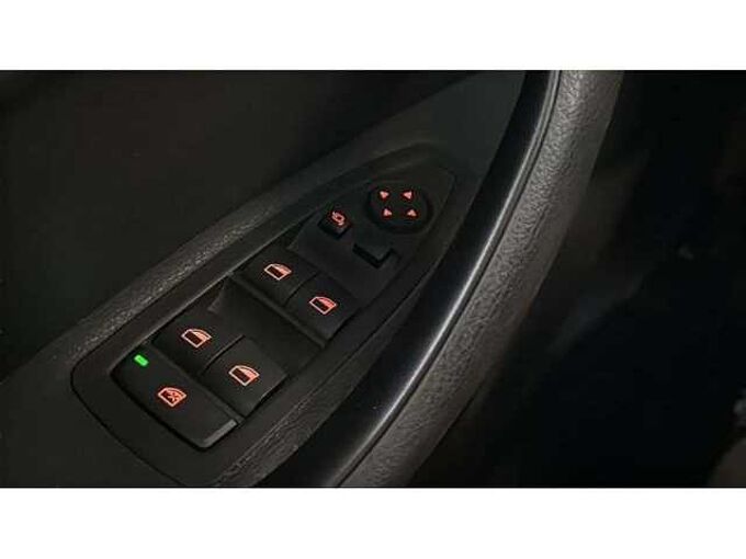 BMW X1 X1 1.5 dA sDrive16 *Cuir*Navi*Garantie 12 mois*