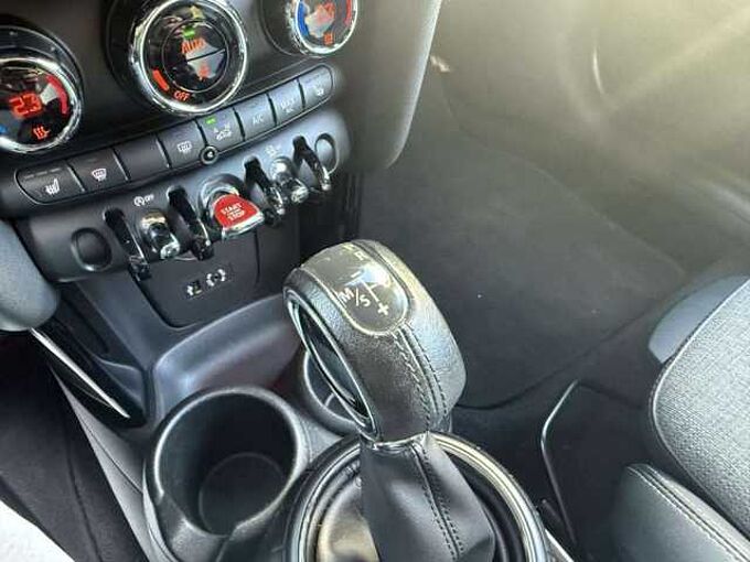 MINI Cooper Cooper D