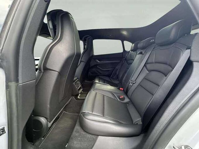Porsche Taycan Taycan Sport Turismo 93.4 kWh Taycan 4S