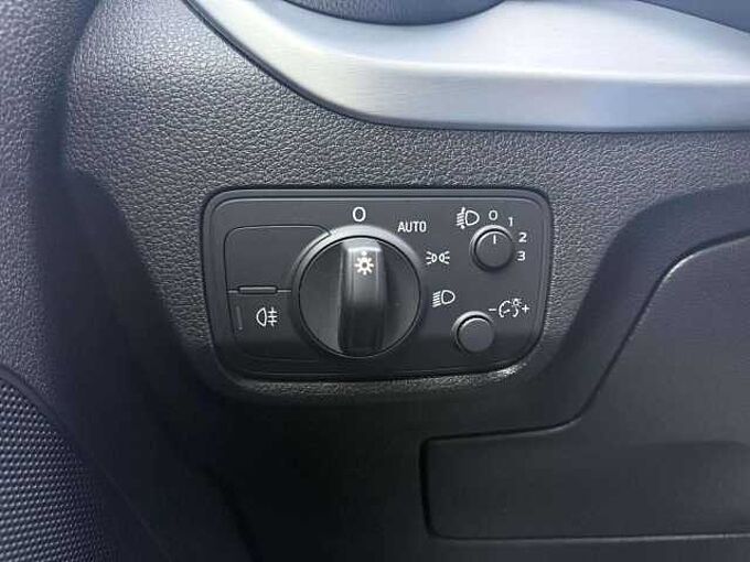 Audi Q2 Q2 30 TDi*Pr&ecirc;t &agrave; immatriculer*Garantie 1 an*