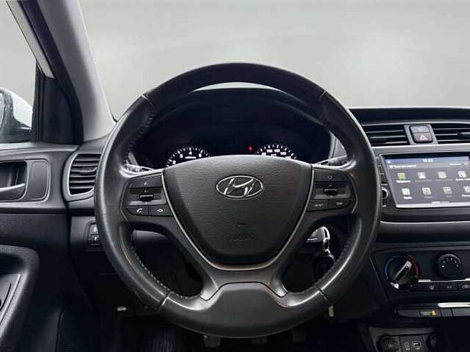 Hyundai i20 i20 1.2i *CarPlay*pr&ecirc;t &agrave; immat*Garantie 12 mois*