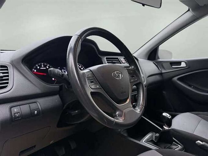 Hyundai i20 i20 1.2i *CarPlay*pr&ecirc;t &agrave; immat*Garantie 12 mois*