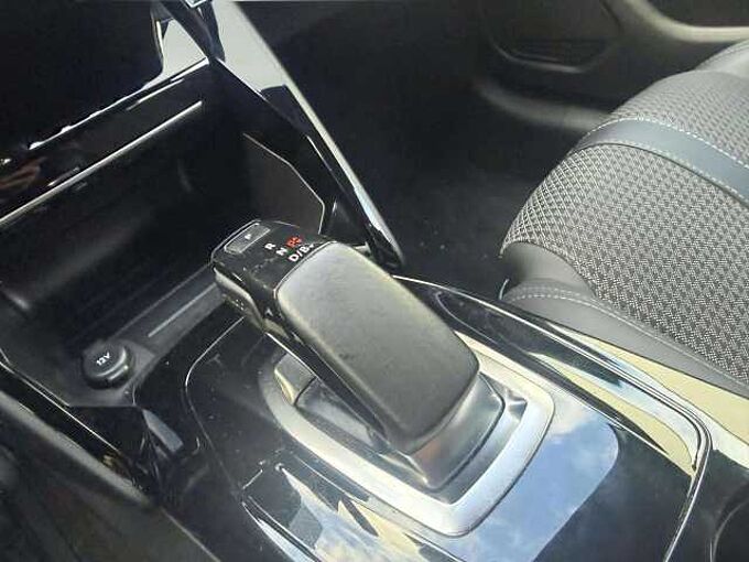 Peugeot e-208 e-208 50 kWh GT Line *CarPlay*Garantie 12 mois*