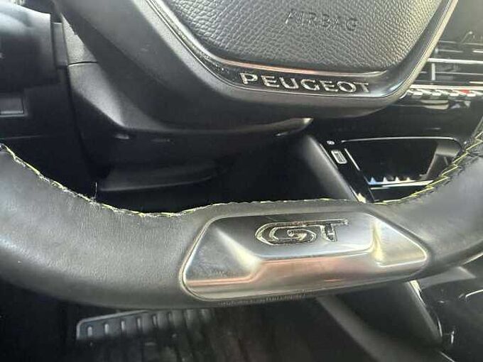 Peugeot e-208 e-208 50 kWh GT Line *CarPlay*Garantie 12 mois*