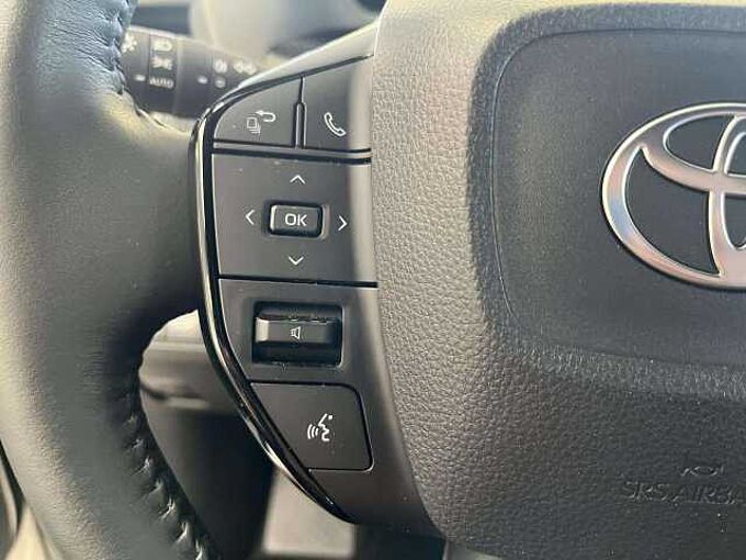 Toyota bZ4X BZ4X 71.4 kWh 2WD Executive Full option 10.816 Kms