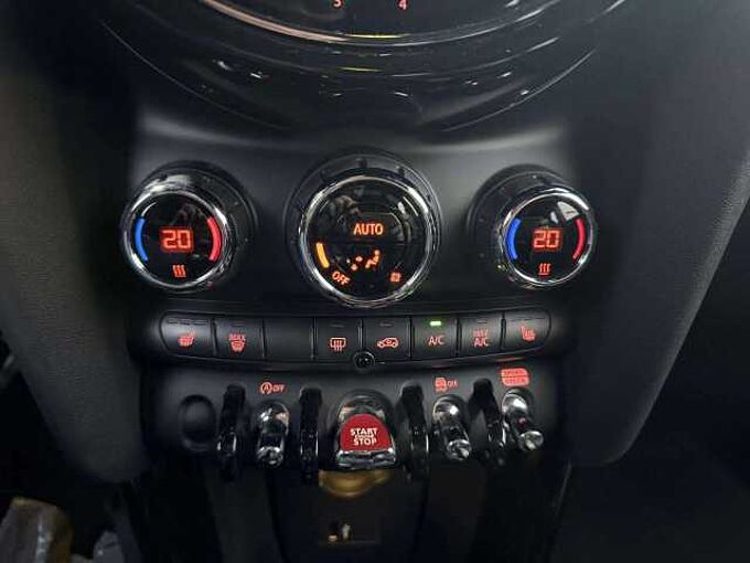 MINI Cooper Mini 1.5 *Pack JCW*Pr&ecirc;t &agrave; immatriculer*