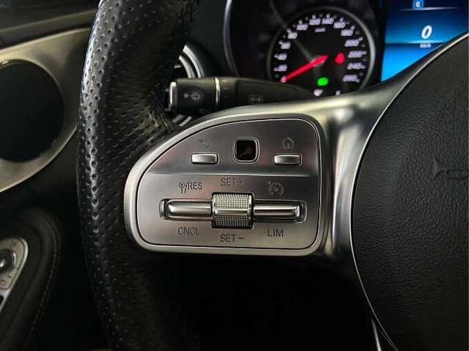 Mercedes-Benz C 180 C 180 * AMG * Apple Carplay * Caméra *