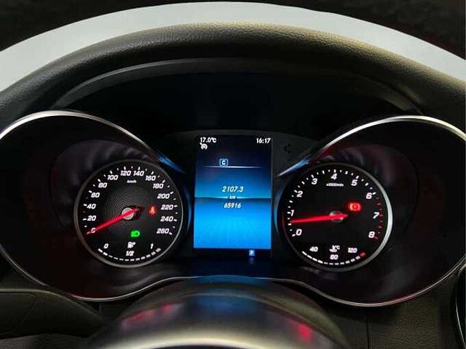 Mercedes-Benz C 180 C 180 * AMG * Apple Carplay * Caméra *