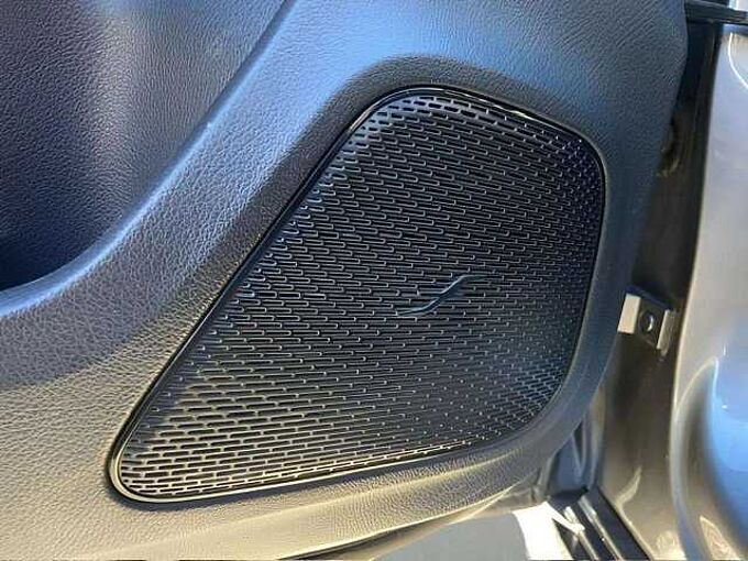 Mercedes-Benz A 180 A 180 d * AMG * Eclairage d'ambiance * CarPlay *