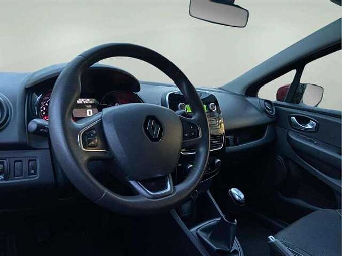 Renault Clio Clio 0.9 TCe * Attache Remorque * Cruise Control *