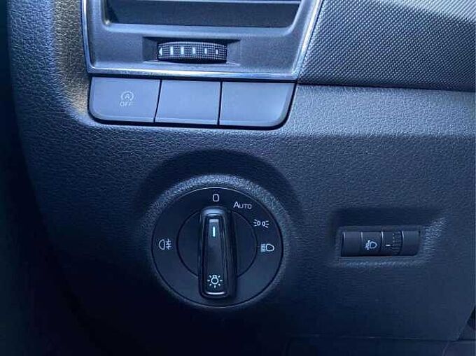 SKODA Fabia Fabia 1.0i * Apple CarPlay * Caméra *