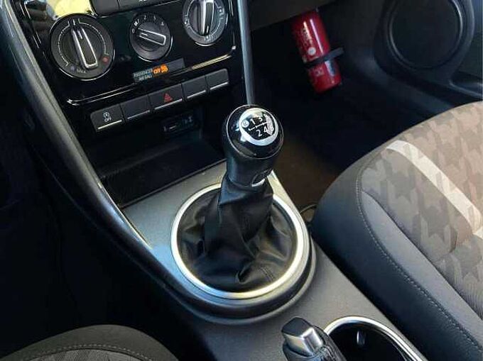 Volkswagen Beetle Beetle 1.2 TSI * Apple CarPlay * Navigation *