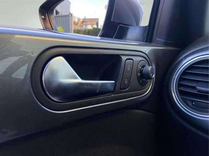 Volkswagen Beetle Beetle 1.2 TSI * Apple CarPlay * Navigation *