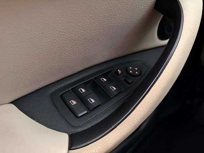 BMW X1 X1 1.5 dA sDrive16 * Apple CarPlay * Caméra *