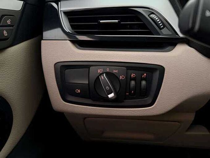 BMW X1 X1 1.5 dA sDrive16 * Apple CarPlay * Caméra *