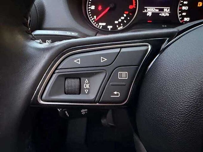 Audi Q2 Q2 1.4 TFSI * Sport * Navigation*Climatisation *