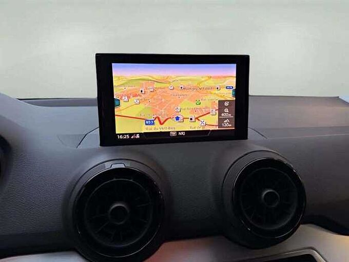 Audi Q2 Q2 1.4 TFSI * Sport * Navigation*Climatisation *