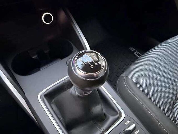 Audi Q2 Q2 1.4 TFSI * Sport * Navigation*Climatisation *