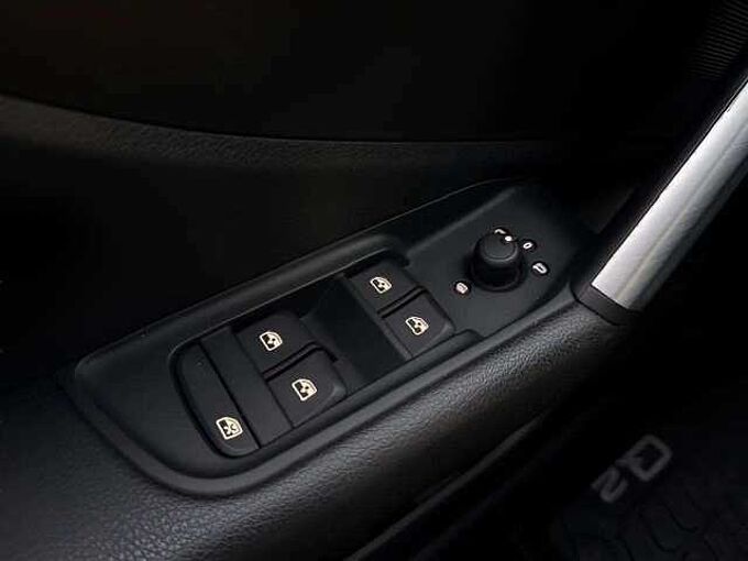 Audi Q2 Q2 1.4 TFSI * Sport * Navigation*Climatisation *