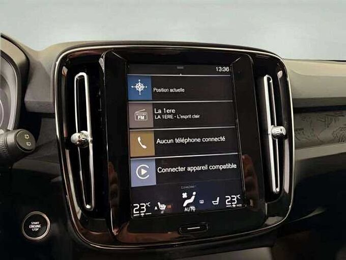 Volvo XC40 XC40 1.5 T3 * Momentum * Apple CarPlay *