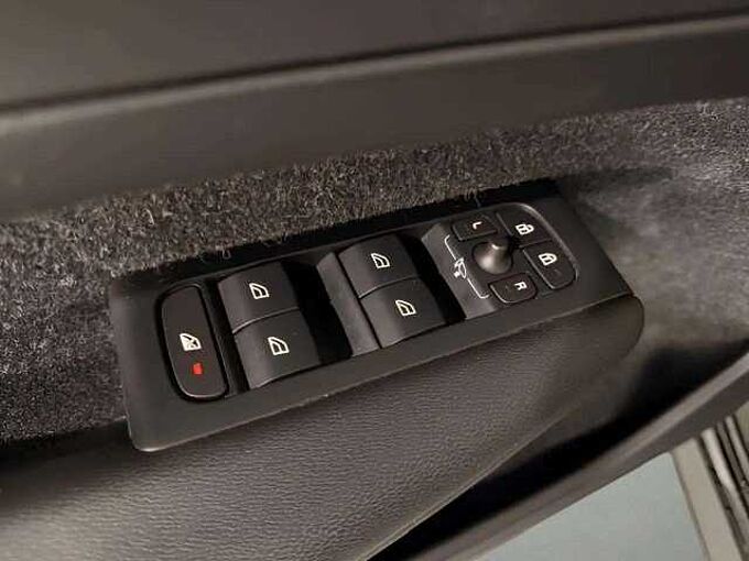 Volvo XC40 XC40 1.5 T3 * Momentum * Apple CarPlay *