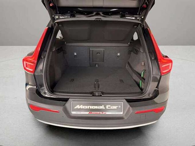 Volvo XC40 XC40 1.5 T3 * Momentum * Apple CarPlay *