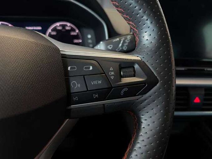 SEAT Leon e-Hybrid Leon e-Hybrid 1.4 * FR * Apple CarPlay * Clim *