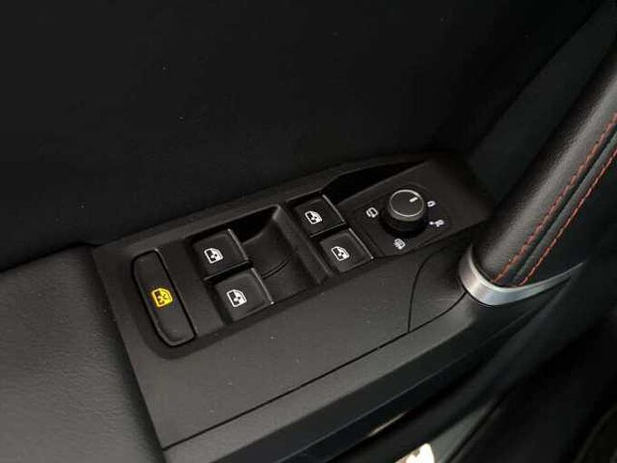 SEAT Leon e-Hybrid Leon e-Hybrid 1.4 * FR * Apple CarPlay * Clim *