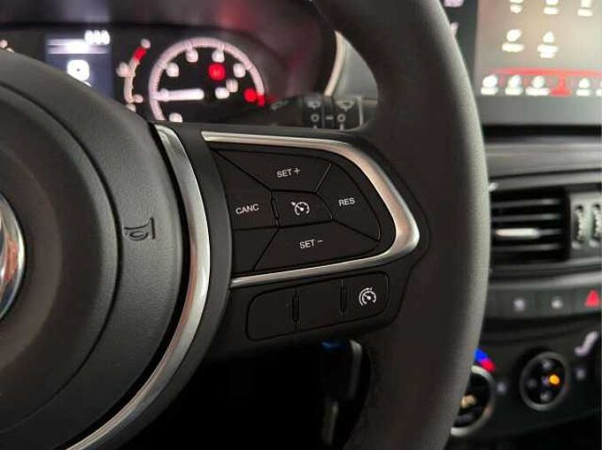 Fiat Tipo Tipo 1.0 T FireFly * Apple CarPlay * Bluetooth *