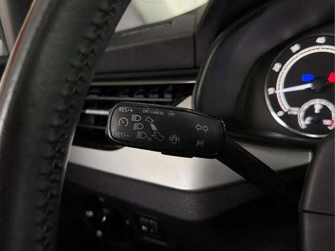 SKODA Kamiq Kamiq 1.0 TSI Ambition * Apple CarPlay *