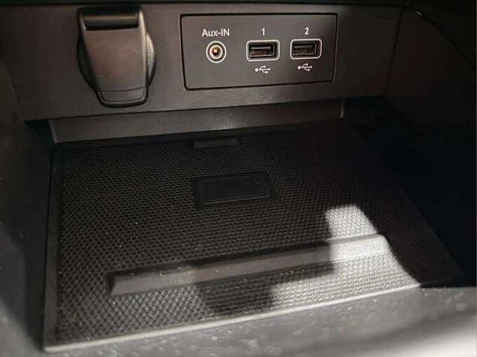 Renault Clio Clio 1.0 TCe Intens * Apple CarPlay * Cam&eacute;ra *