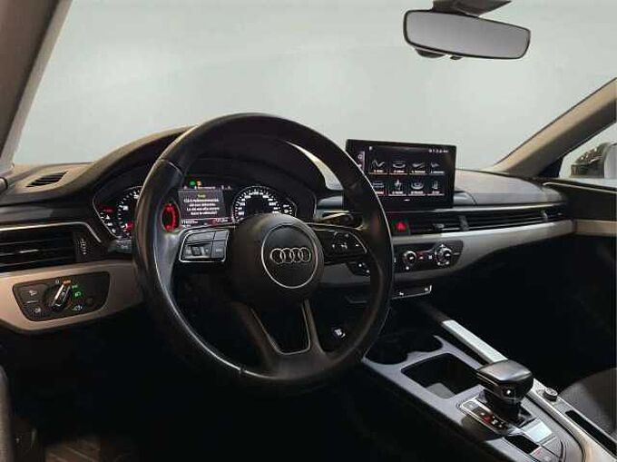 Audi A4 A4 Avant 30 TDi * Palettes au volant *