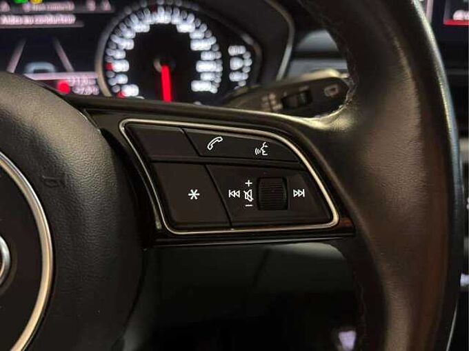 Audi A4 A4 Avant 30 TDi * Palettes au volant *