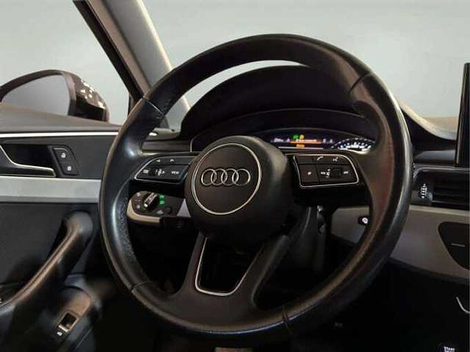 Audi A4 A4 Avant 30 TDi * Palettes au volant *