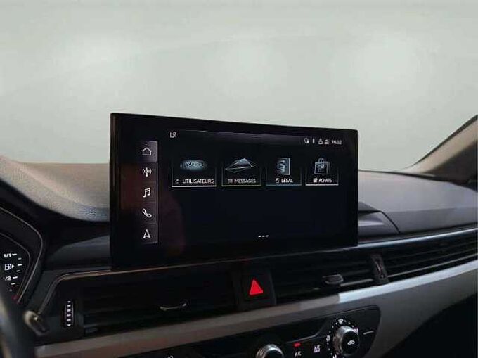 Audi A4 A4 Avant 30 TDi * Palettes au volant *