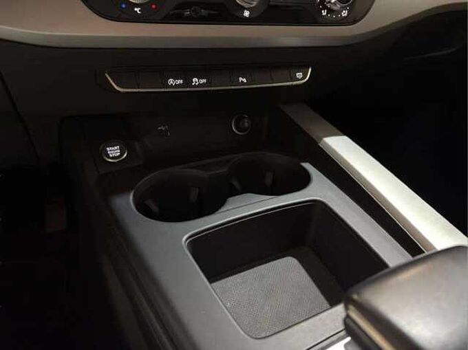 Audi A4 A4 Avant 30 TDi * Palettes au volant *