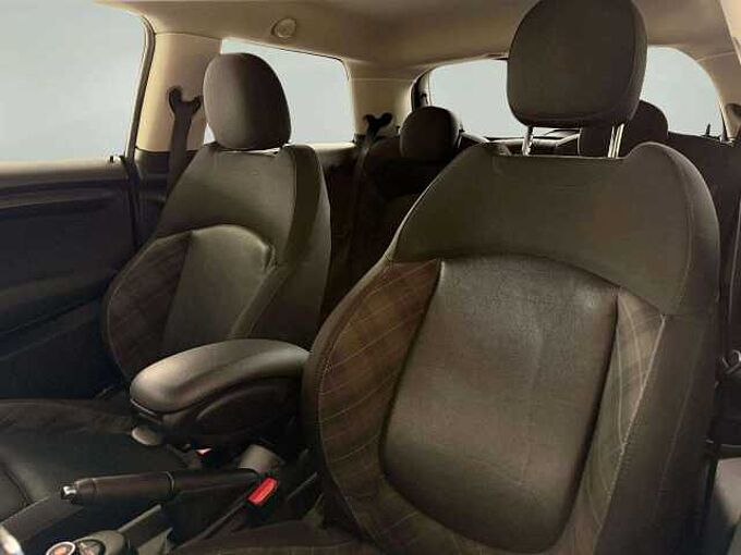 MINI One Mini 1.5 One * Si&egrave;ges chauffants * Navigation *