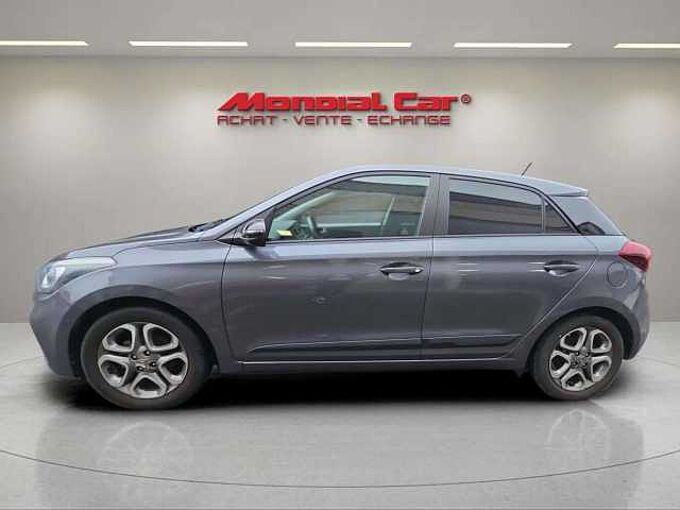 Hyundai i20 i20 1.2i * Techno Pack + * Caméra arrière *
