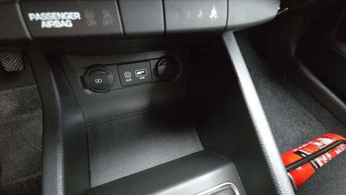 Hyundai i20 i20 1.2i * Techno Pack + * Caméra arrière *