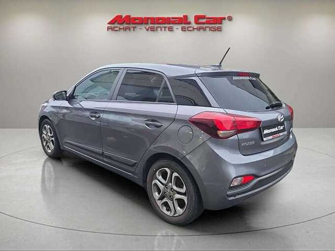 Hyundai i20 i20 1.2i * Techno Pack + * Caméra arrière *