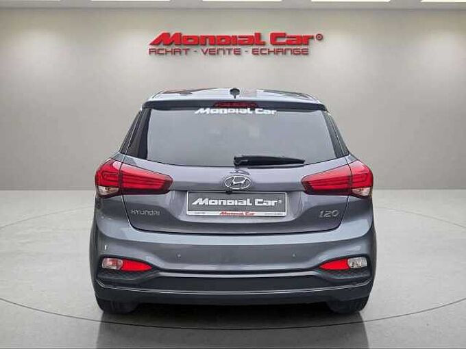 Hyundai i20 i20 1.2i * Techno Pack + * Caméra arrière *