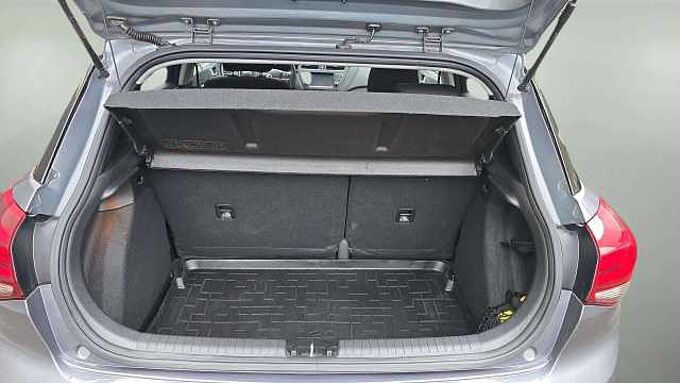 Hyundai i20 i20 1.2i * Techno Pack + * Caméra arrière *