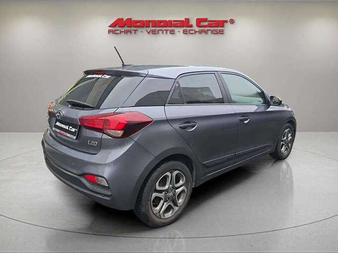 Hyundai i20 i20 1.2i * Techno Pack + * Caméra arrière *