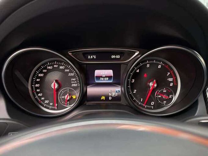 Mercedes-Benz CLA 180 CLA 180 * AMG-Line * Caméra arrière *