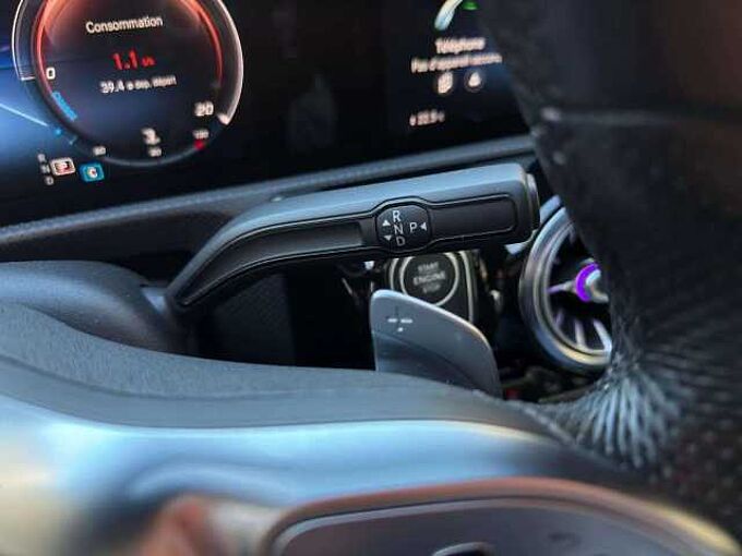 Mercedes-Benz CLA 180 CLA 180 d * Launch edition * VENDU *