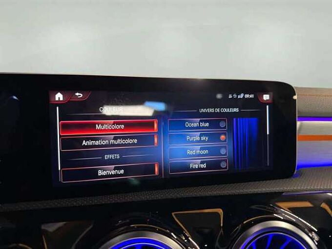 Mercedes-Benz CLA 180 CLA 180 d * Launch edition * VENDU *