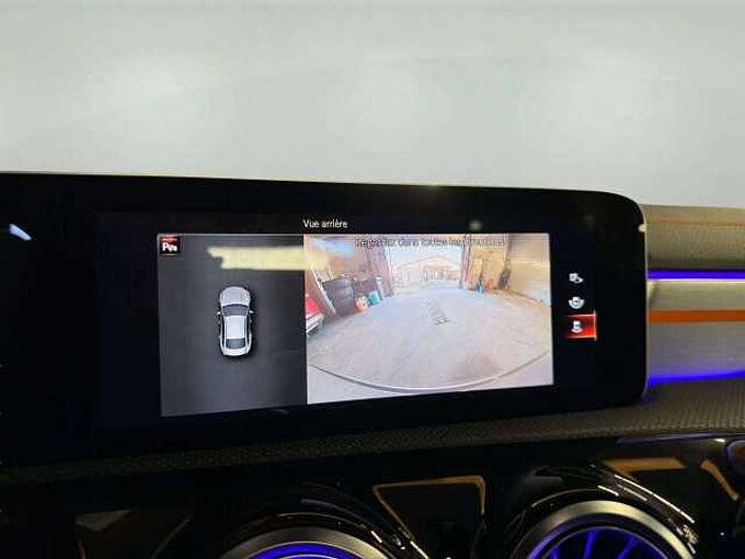 Mercedes-Benz CLA 180 CLA 180 d * Launch edition * VENDU *