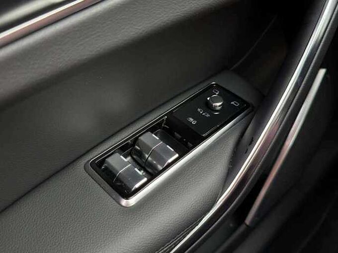 Jaguar F-Pace F-Pace 2.0 T AWD P250 *Appel CarPlay * Cam&eacute;ra 360*