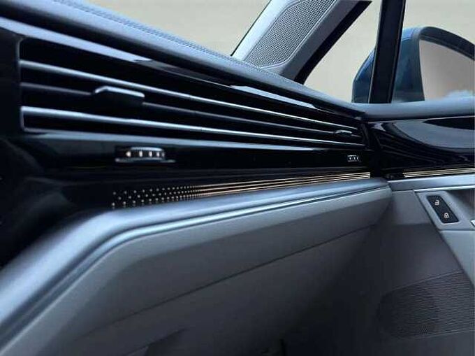 Volkswagen Touareg Touareg 3.0 TDi V6 SCR 4Mo R-Line