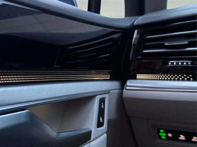 Volkswagen Touareg Touareg 3.0 TDi V6 SCR 4Mo R-Line